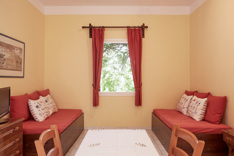 Spetses Retreat Accommodation Exterior foto