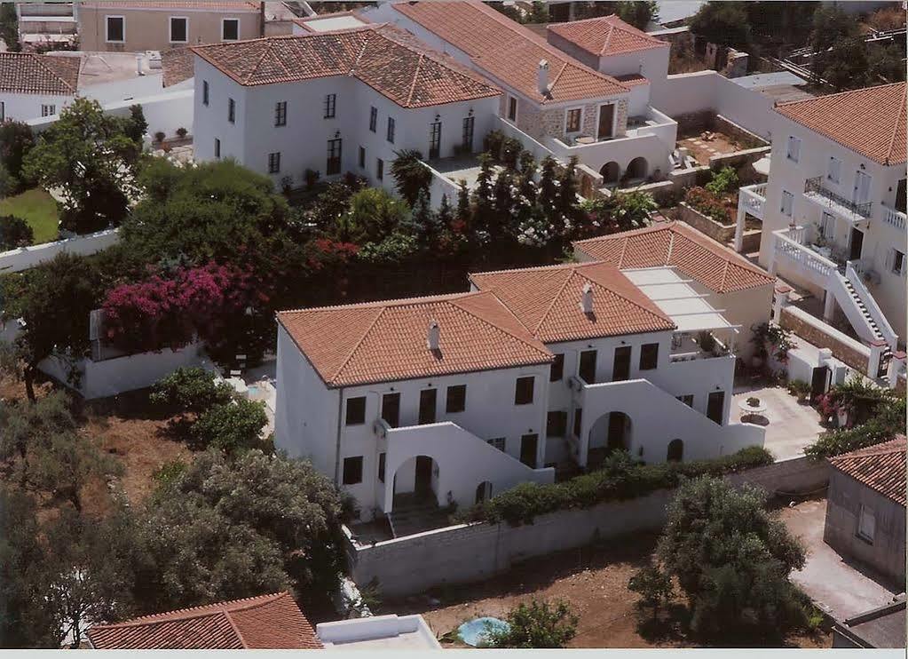 Spetses Retreat Accommodation Exterior foto