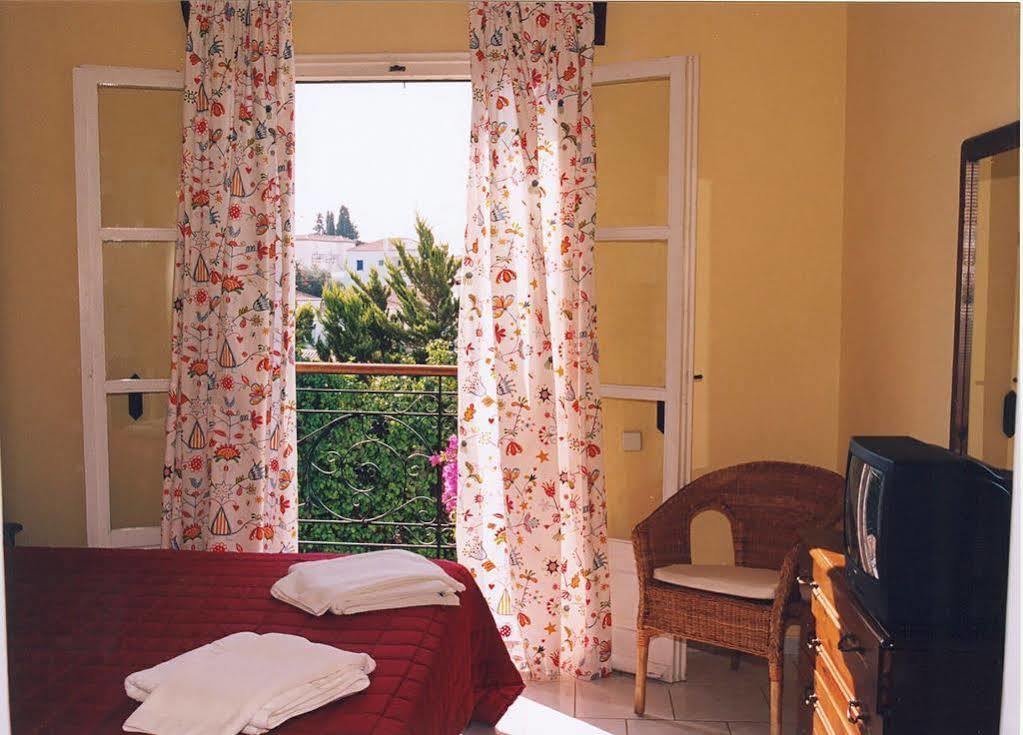 Spetses Retreat Accommodation Exterior foto